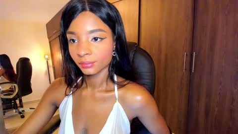 Snapshot of alika_houston chatting on 09/11/25, 04:12 IG Alik nasso online show from 09/11/25, 04:12