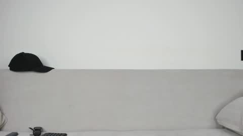 Snapshot of alikuskya chatting on 09/11/25, 01:11 Dan online show from 09/11/25, 01:11
