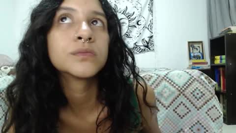 Snapshot of alinawoolf_ chatting on 12/20/24, 01:58 Ali online show from 12/20/24, 01:58