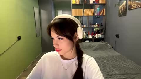 Alice online show from 10/17/25, 10:07