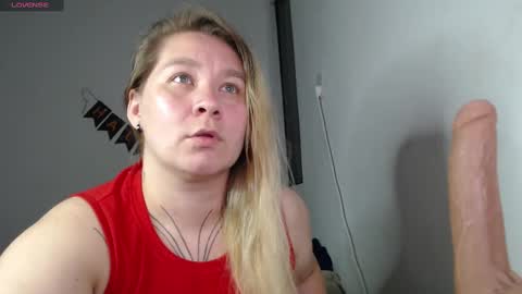 alisa_u online show from 11/02/25, 11:07