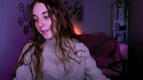 Snapshot of alisabliss chatting on 10/20/25, 02:39 Alisa online show from 10/20/25, 02:39