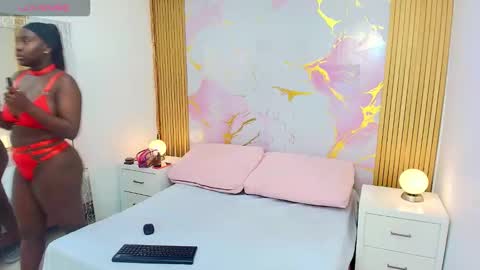 Alisha online show from 11/10/25, 11:53