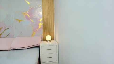 Alisha online show from 11/13/25, 11:53