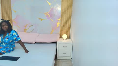 Alisha online show from 11/14/25, 11:53