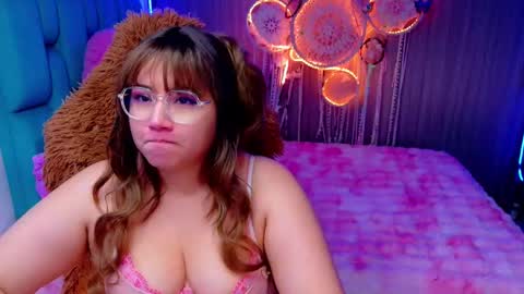 Alison online show from 11/11/25, 05:02