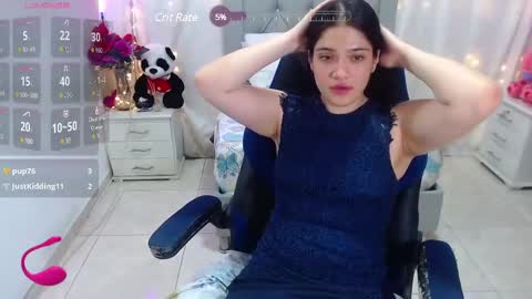 Snapshot of alison_girl22 chatting on 02/19/25, 11:57 Alison online show from 02/19/25, 11:57