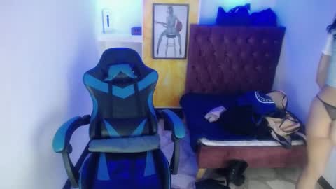 ALISON MOON online show from 09/26/25, 11:47