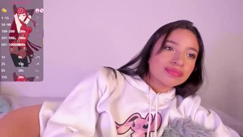 Mara  Isabel online show from 11/12/25, 02:12