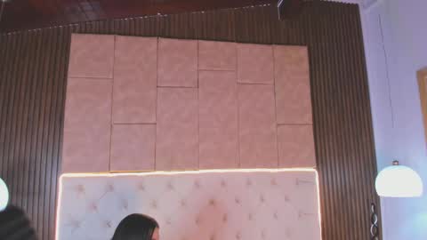 alison online show from 11/14/25, 12:59