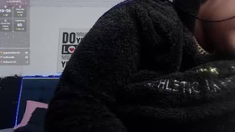 Snapshot of alisteresa_ chatting on 12/30/24, 10:34 Alice online show from 12/30/24, 10:34