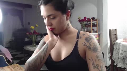 Alix online show from 02/10/25, 05:25