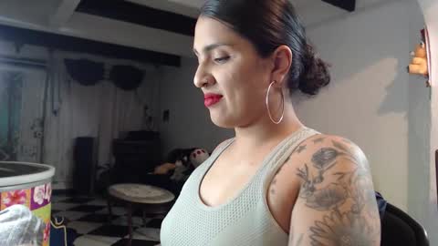 Alix online show from 09/26/25, 01:42