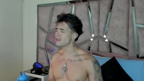 alix online show from 10/29/25, 08:43