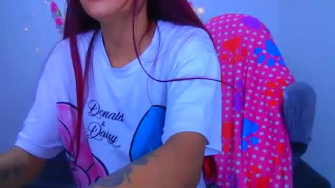 Snapshot of alixxe_ chatting on 10/31/25, 04:24 alixxe_ online show from 10/31/25, 04:24