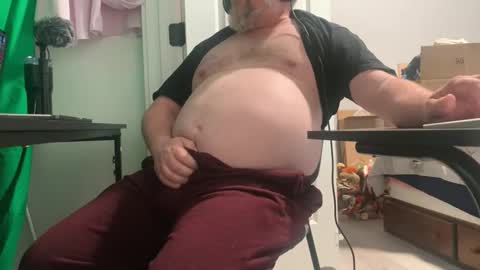 Allergictolove online show from 10/18/25, 03:02