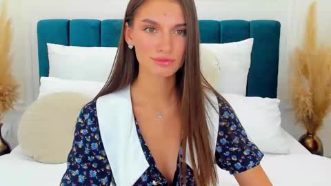 Snapshot of allexag chatting on 09/13/25, 05:24 Lexi online show from 09/13/25, 05:24