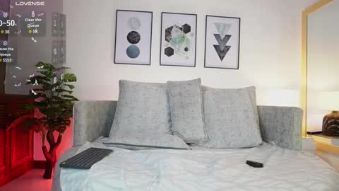 Allice  online show from 03/10/25, 10:13