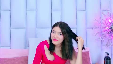 Snapshot of alliciakim chatting on 02/28/25, 10:17 Allicia online show from 02/28/25, 10:17