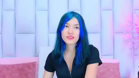 Snapshot of alliciakim chatting on 03/09/25, 08:21 Allicia online show from 03/09/25, 08:21