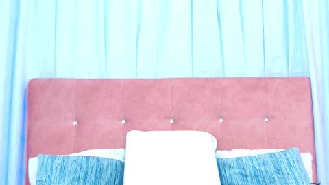 Snapshot of alliciakim chatting on 10/30/25, 07:14 Allicia online show from 10/30/25, 07:14