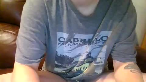 alliebearx online show from 11/12/25, 05:02