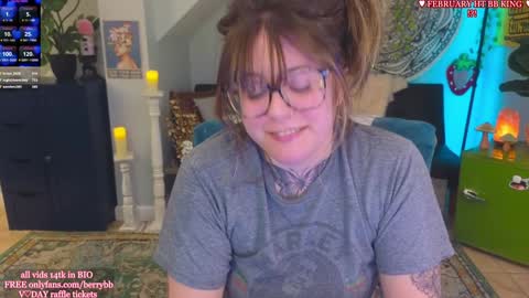 Snapshot of allieberrybb chatting on 02/07/25, 06:35 bb online show from 02/07/25, 06:35