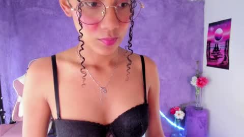 Snapshot of allis0n_ik chatting on 03/04/25, 05:53 ALLIS0N IK online show from 03/04/25, 05:53
