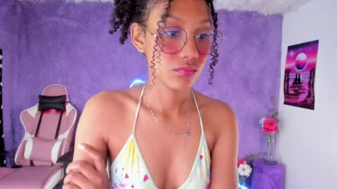 Snapshot of allis0n_ik chatting on 03/06/25, 05:57 ALLIS0N IK online show from 03/06/25, 05:57