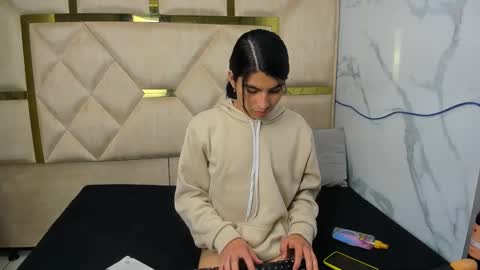 allison_69ts online show from 09/15/25, 10:32