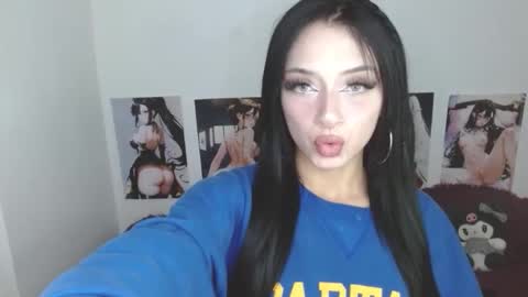 allison___taylor online show from 11/08/25, 03:07