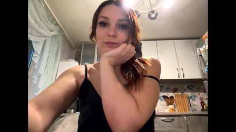 Snapshot of allisonkisss chatting on 03/01/25, 03:38 Maya online show from 03/01/25, 03:38