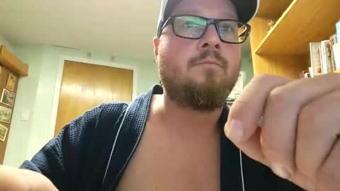 Snapshot of allofuck4 chatting on 11/16/25, 01:28 allofuck4 online show from 11/16/25, 01:28