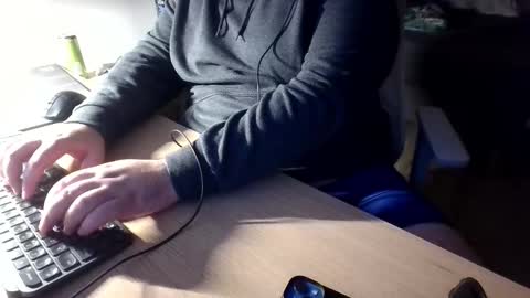 Snapshot of allowis2 chatting on 09/22/25, 08:55 allowis2 online show from 09/22/25, 08:55