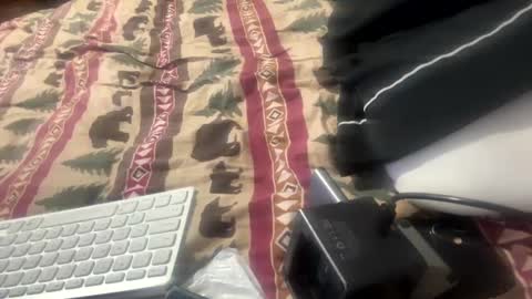 allthewayup10 online show from 09/12/25, 11:04