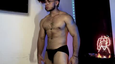 Snapshot of allukar69 chatting on 12/18/24, 01:15 blake online show from 12/18/24, 01:15