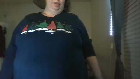 ally12334 online show from 12/25/24, 02:25