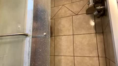 Snapshot of alma42069 chatting on 01/31/25, 08:12 Alma i love it when you call me Big Papa online show from 01/31/25, 08:12