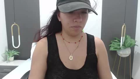 ALMA FENIX  online show from 02/25/25, 12:03