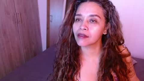 Snapshot of alma_sexyy chatting on 03/09/25, 01:59 Alma online show from 03/09/25, 01:59