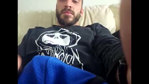 Snapshot of almarik chatting on 11/23/25, 03:23 almarik online show from 11/23/25, 03:23