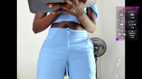 Snapshot of almasaennz chatting on 01/13/25, 07:21 online show from 01/13/25, 07:21