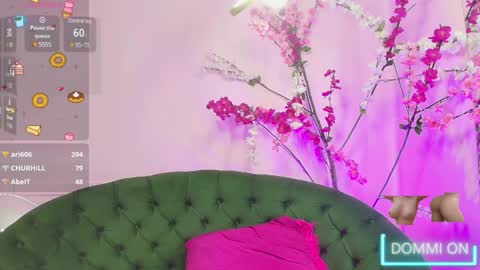 Snapshot of almendraevans chatting on 01/11/25, 06:01 ALMENDRAEVANS online show from 01/11/25, 06:01