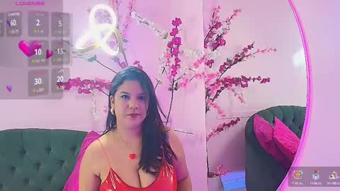 Snapshot of almendraevans chatting on 02/09/25, 11:47 ALMENDRAEVANS online show from 02/09/25, 11:47