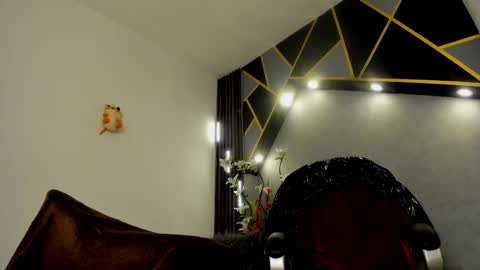 Snapshot of almma_ chatting on 02/12/25, 05:26 ALMMA online show from 02/12/25, 05:26