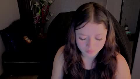 Snapshot of almma_ chatting on 10/01/25, 02:12 ALMMA online show from 10/01/25, 02:12