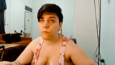 Almond online show from 10/07/25, 11:57