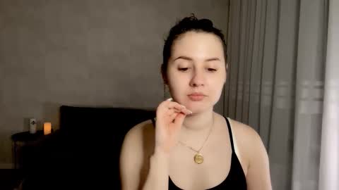 Anna online show from 11/07/25, 12:54