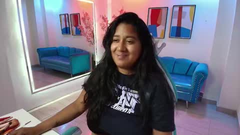 Alondra  online show from 11/06/25, 03:51