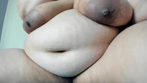 Snapshot of alondra_zaens chatting on 01/15/25, 10:02 Alondra online show from 01/15/25, 10:02